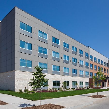 Holiday Inn Express And Suites Des Moines Downtown By Ihg Exterior foto