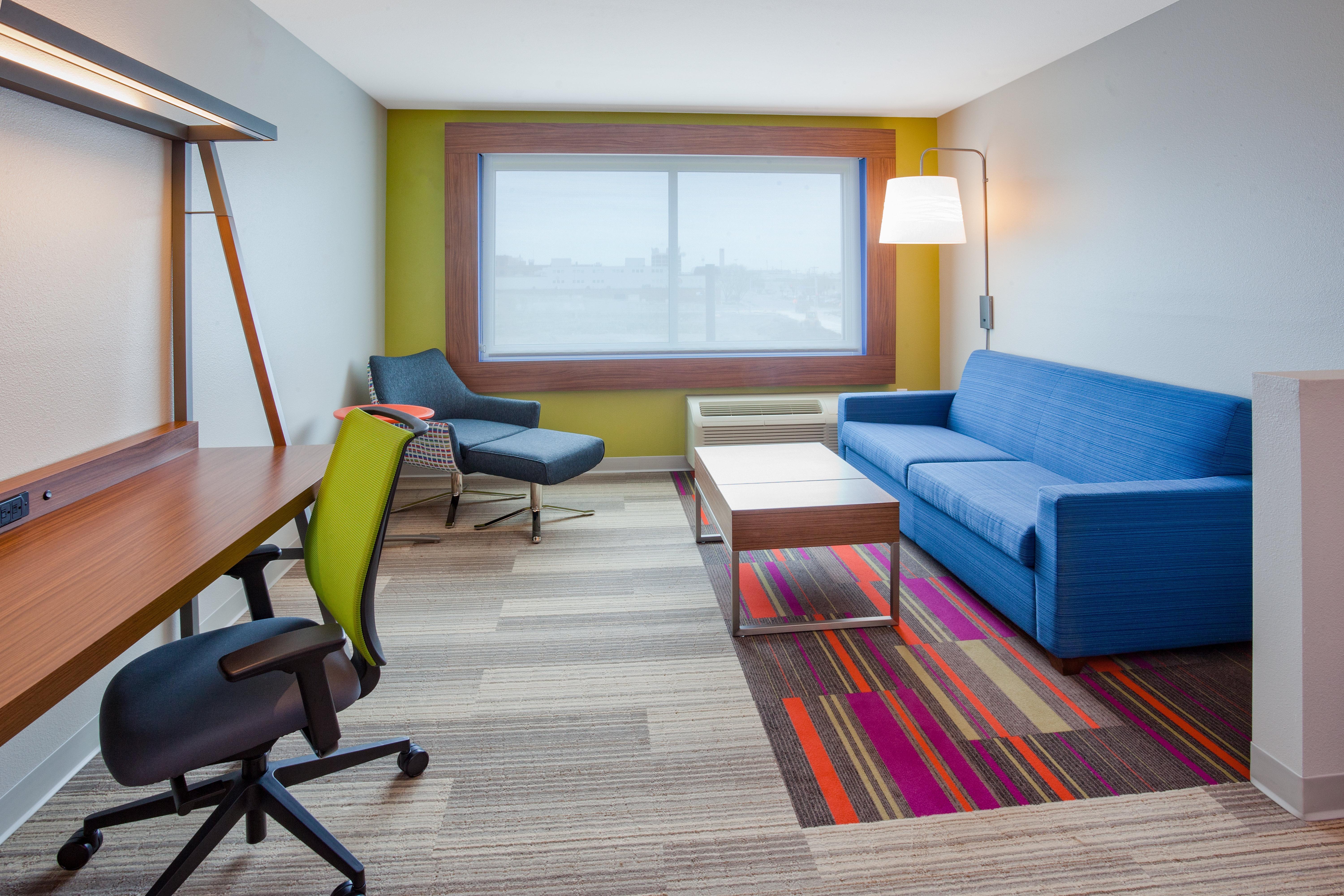 Holiday Inn Express And Suites Des Moines Downtown By Ihg Exterior foto