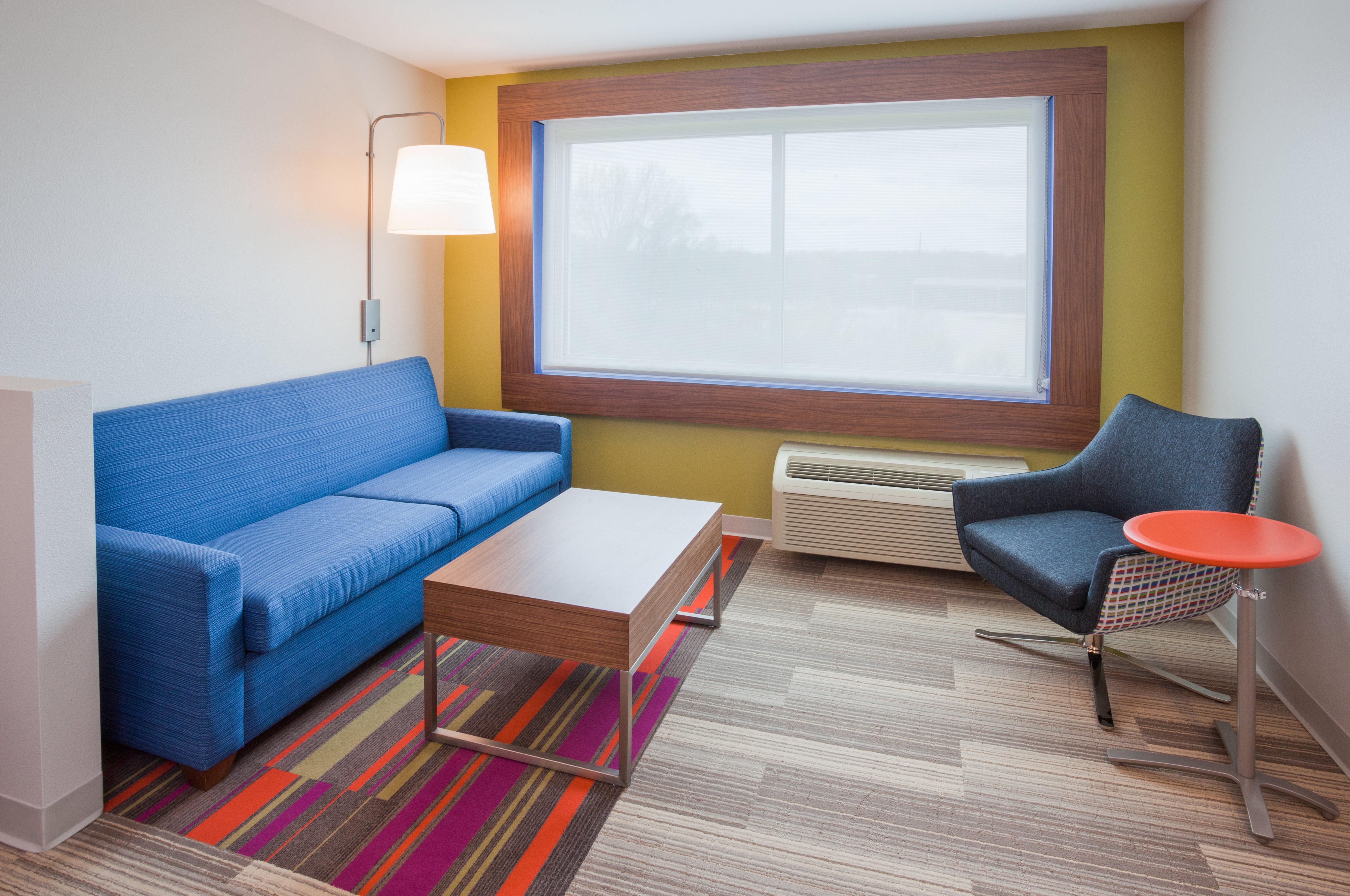 Holiday Inn Express And Suites Des Moines Downtown By Ihg Exterior foto